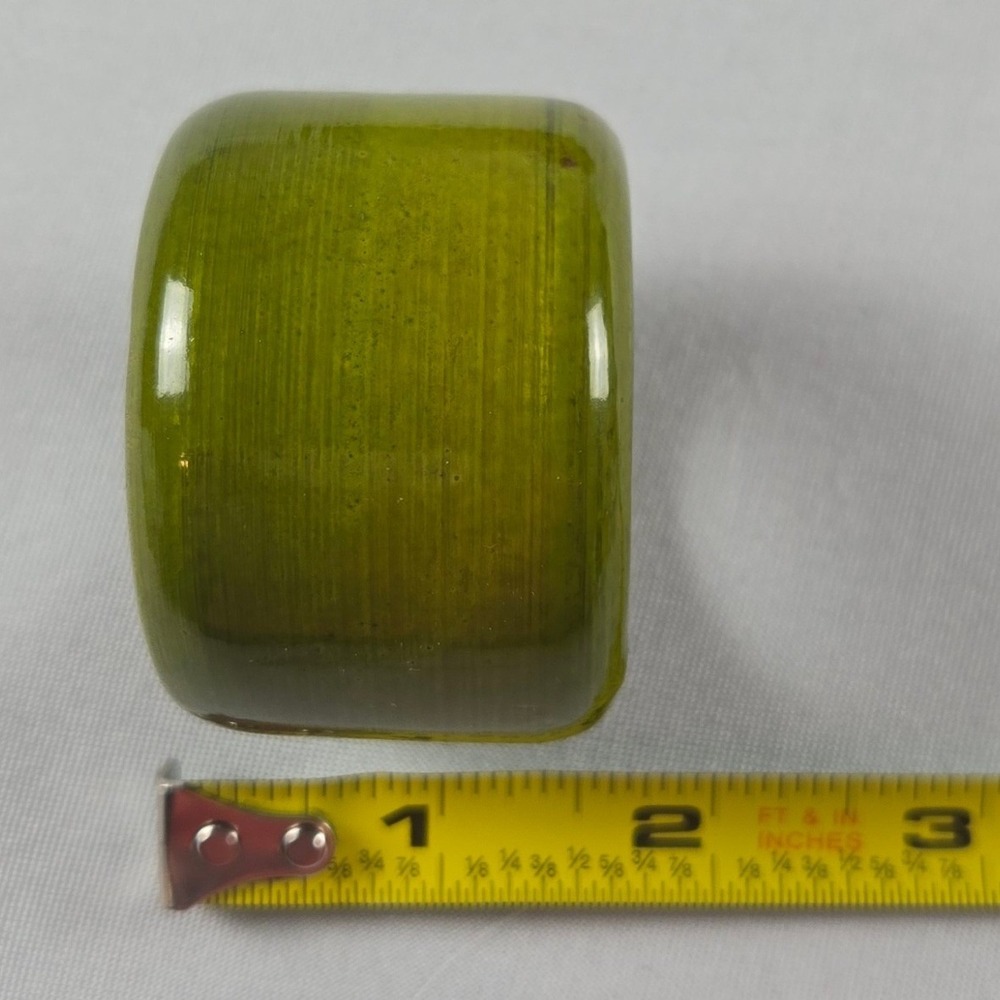 Vintage Set of 4 Olive Green Wooden Napkin Rings Mid Century Modern MCM - Picture 6 of 6